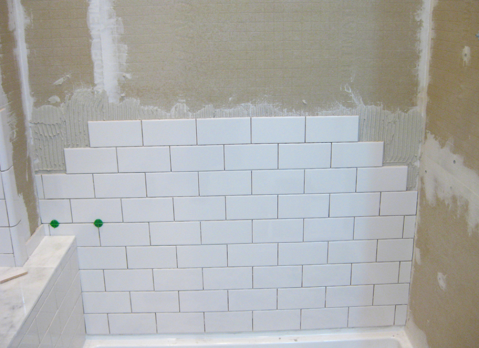 Tiling a wall